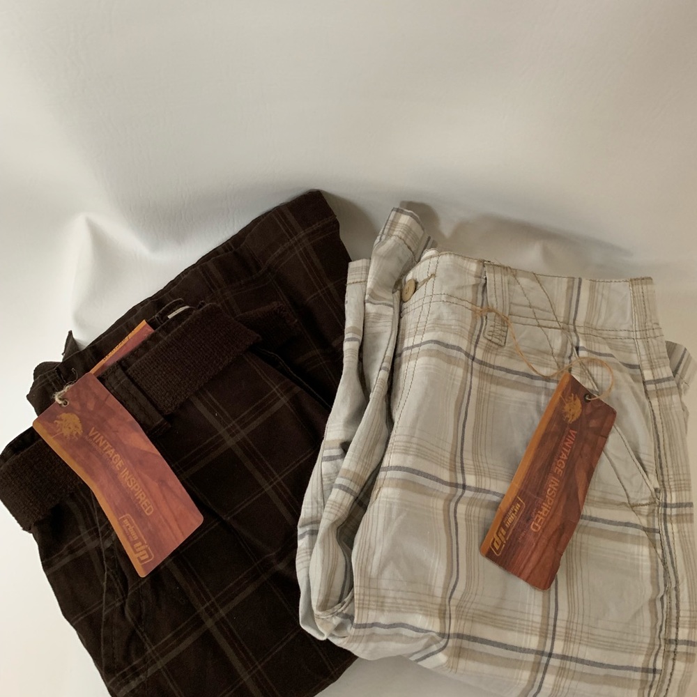 🔴SOLD🔴NWT Bundle of 2 Boys Bermuda/Cargo Shorts